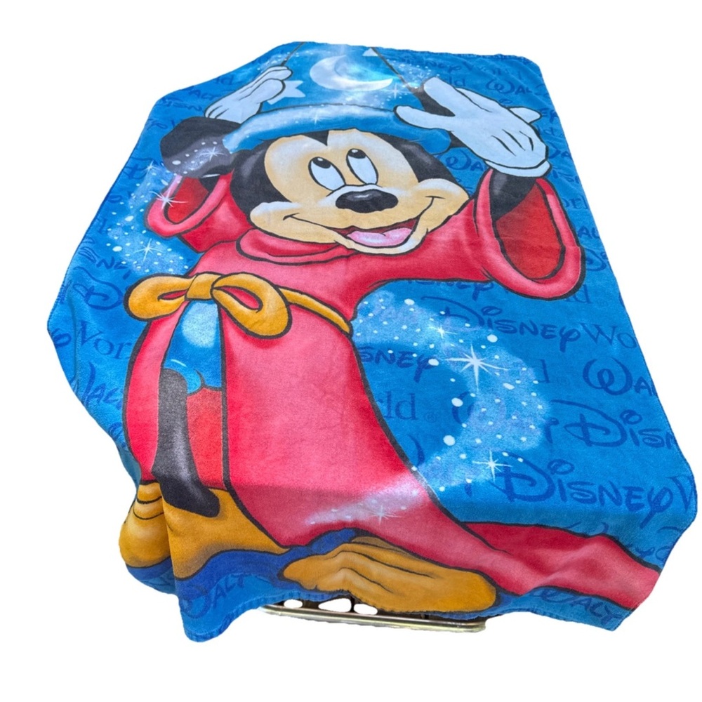Disney World Vintage Mickey Mouse Sorcerer Towel